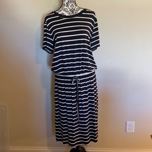 NWOT Black and White Stripe Midi Dress - Size L